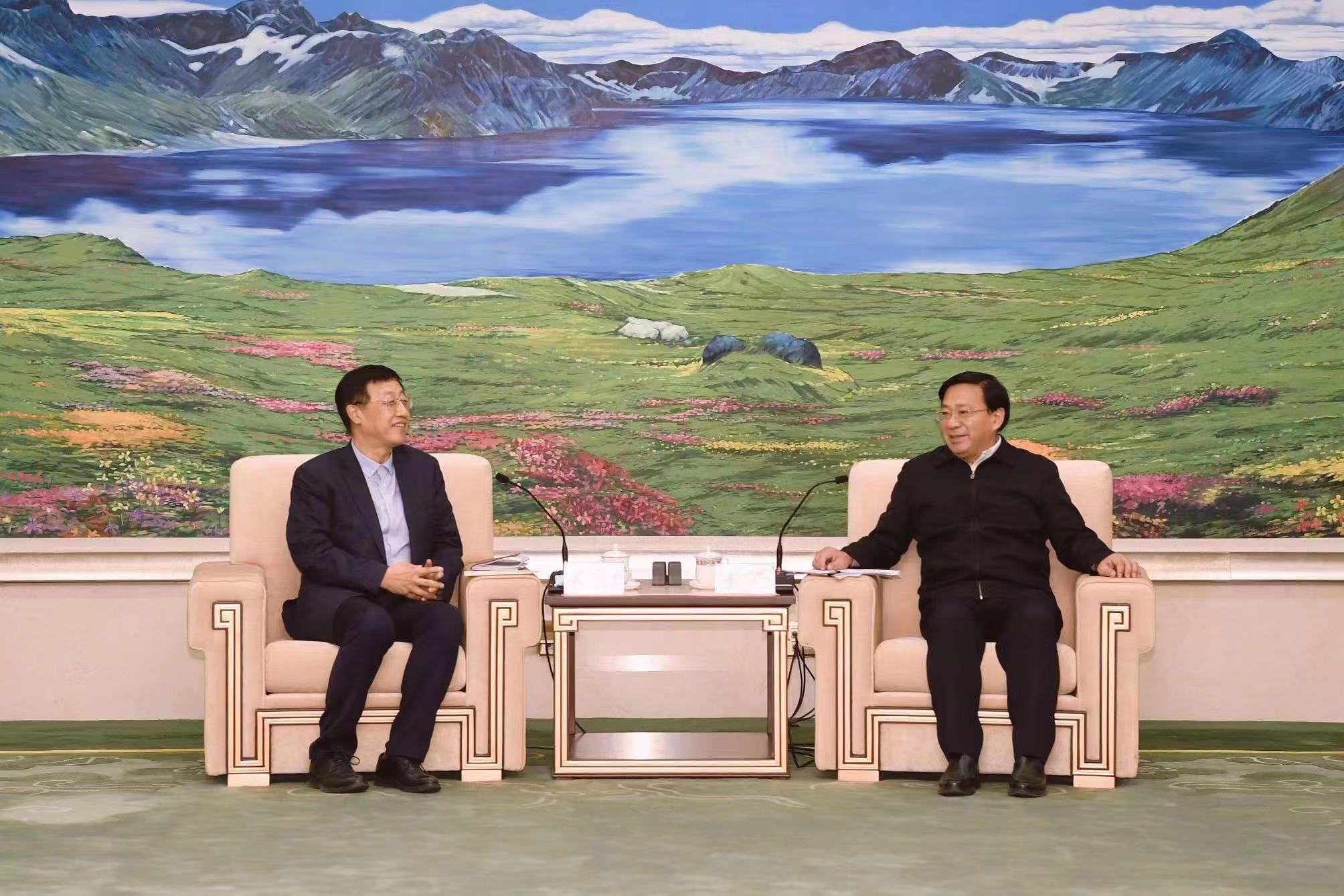 befc3422e22d46f7751840801ec4a17